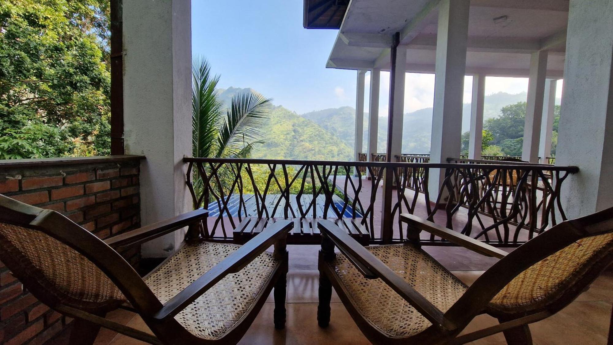 Ella Wild Waterfall Inn Ngoại thất bức ảnh