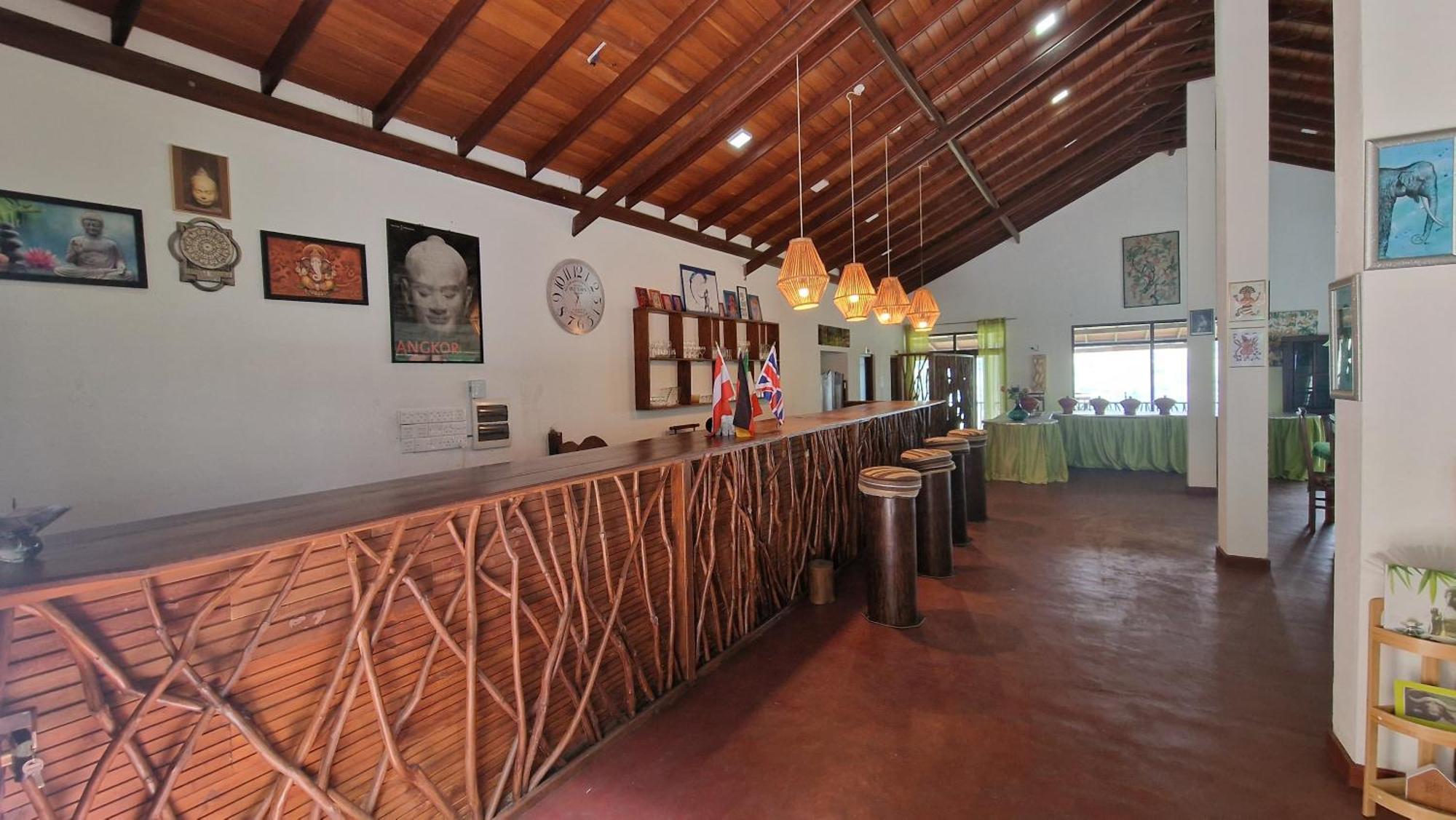 Ella Wild Waterfall Inn Ngoại thất bức ảnh